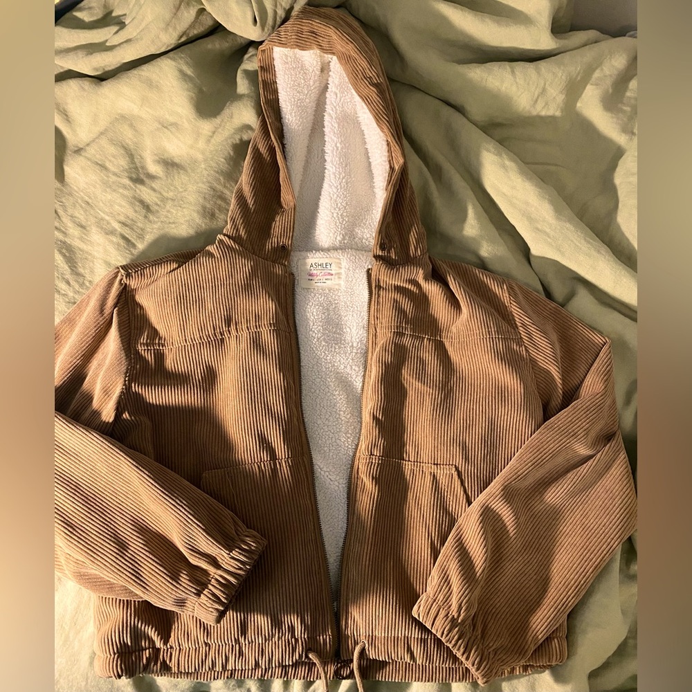 Cropped corduroy utility jacket